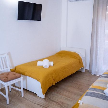 B&B Alighieri 97 Бари Экстерьер фото