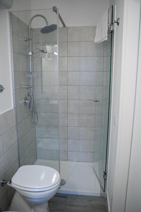 B&B Alighieri 97 Бари Экстерьер фото