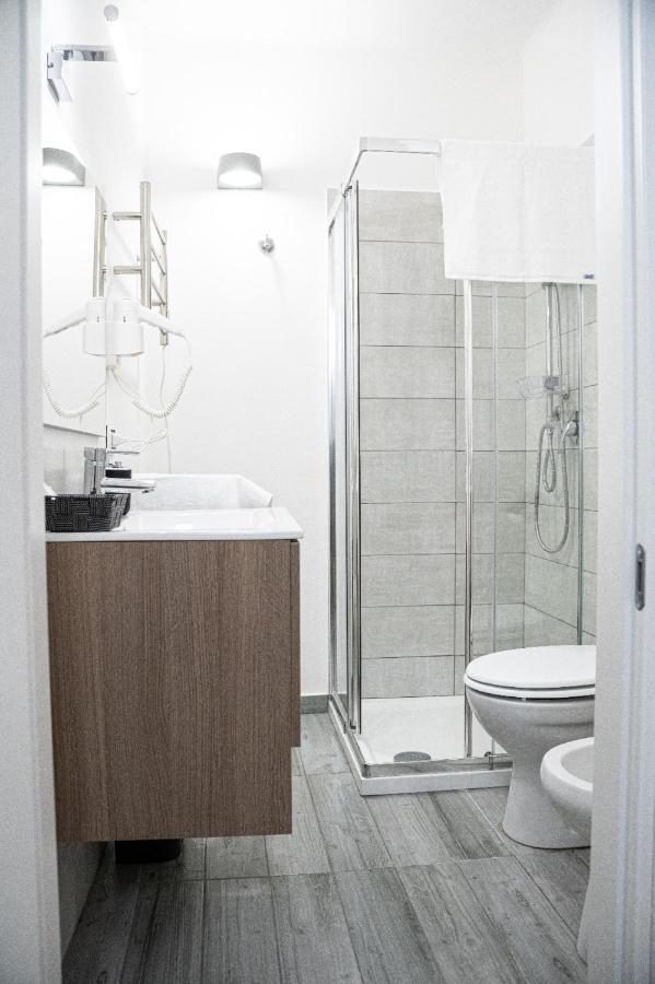 B&B Alighieri 97 Бари Экстерьер фото