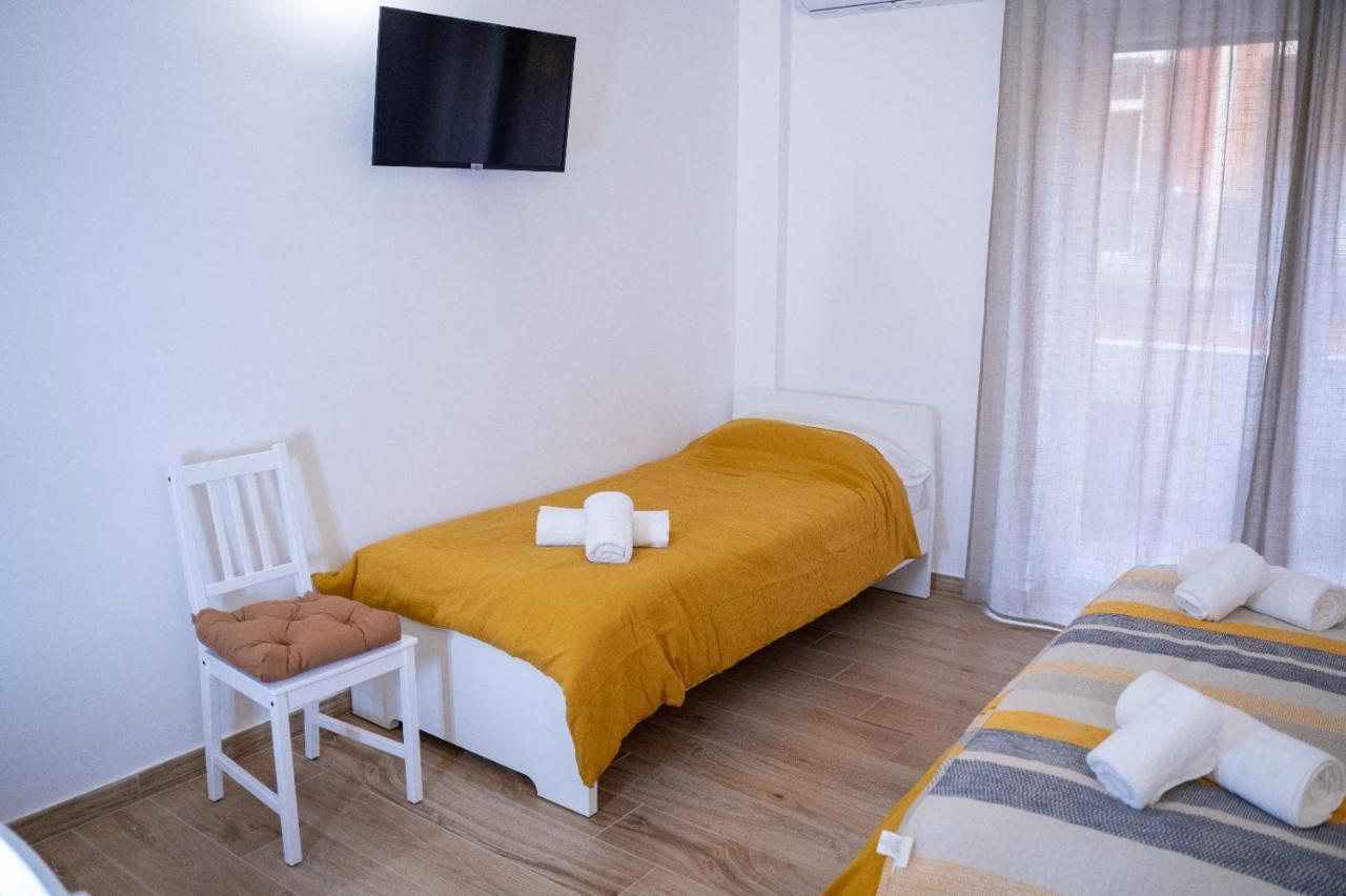 B&B Alighieri 97 Бари Экстерьер фото